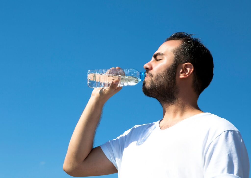 The Role of a Water Bottle in Maintaining Hydration Levels