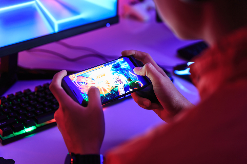 iPhone Gaming: Immerse Yourself in the World of Mobile Games